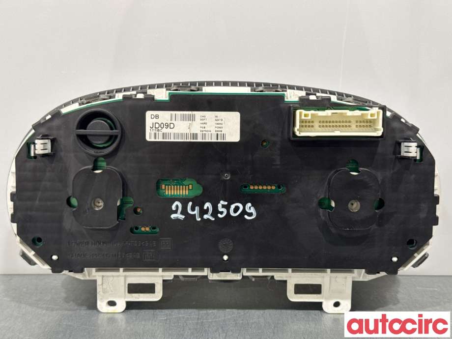Instrumentpanel til Nissan Qashqai 2007-2010 (Type I, Fase 1) (NISSAN|24810KD09D||24810JD32D)