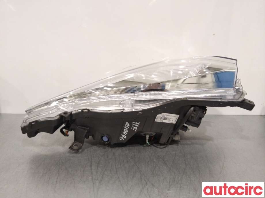 Frontlykt høyre halogen til Nissan Leaf 2011-2017 (Type I)  (NISSAN|260103NL0B|)