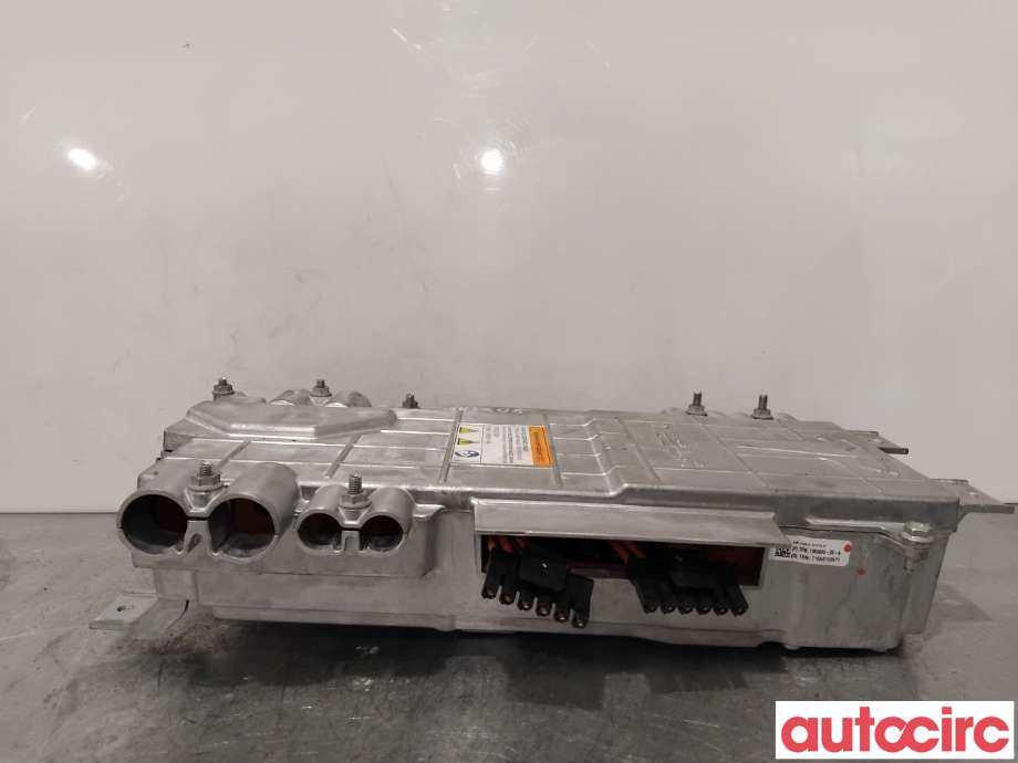 Diverse deler til Tesla Model S 2016-2021 (Fase 2)  (TESLA|1059698-00-A|)