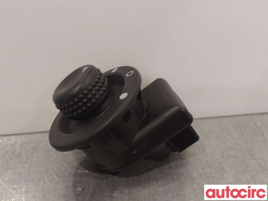 Bryter speil til Nissan NV300 2016-->> (NISSAN|2557000Q0D|255704649R)