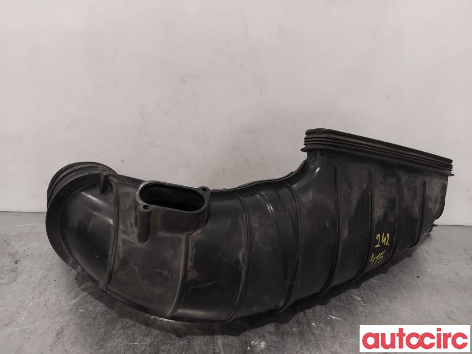Luftslange innsug til BMW X5 2013-2018 (F15) (F15) (BMW|13718513245||13717812946)