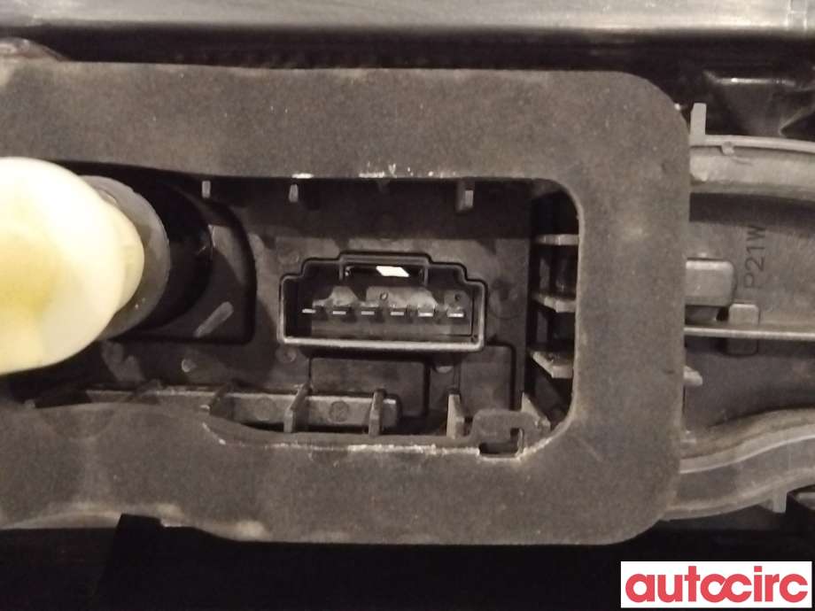 Baklykt venstre til Ford Transit Custom 2013-2023 (Type I)  (FORD|2411271|BK21-13405-AJ)