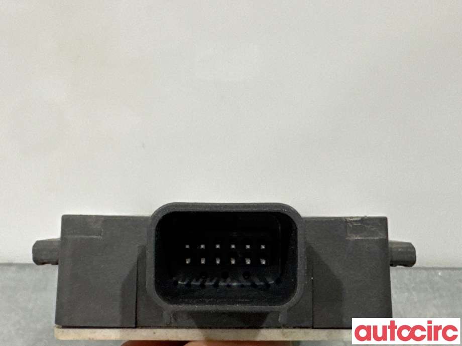 Sensor radar til Volvo V60/V60 CC 2013-2018 (Type I, Fase 2)  (VOLVO|31687597|)