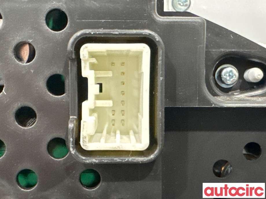 Instrumentpanel til Volvo V60/V60 CC 2013-2018 (Type I, Fase 2)  (VOLVO|36003011|599-270U|31687360)