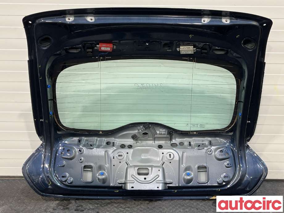 Bakluke til Volvo V40 2012-2019 (VOLVO|31457727)