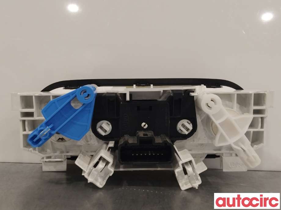 Varmeapparat betjening til Nissan NV300 2016-->> (NISSAN|2751100Q2C|XE1085315A)