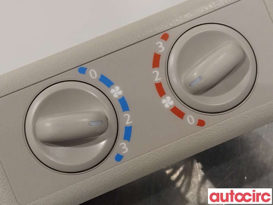 Varmeapparat betjening til Nissan NV300 2016-->> (NISSAN|93457349|)
