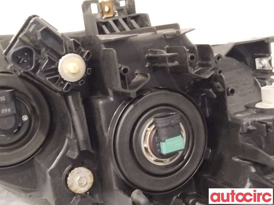 Frontlykt venstre halogen til Mazda 3 2009-2013 (Type II) (MAZDA|BBP2510L0L|BBP2510L0J)
