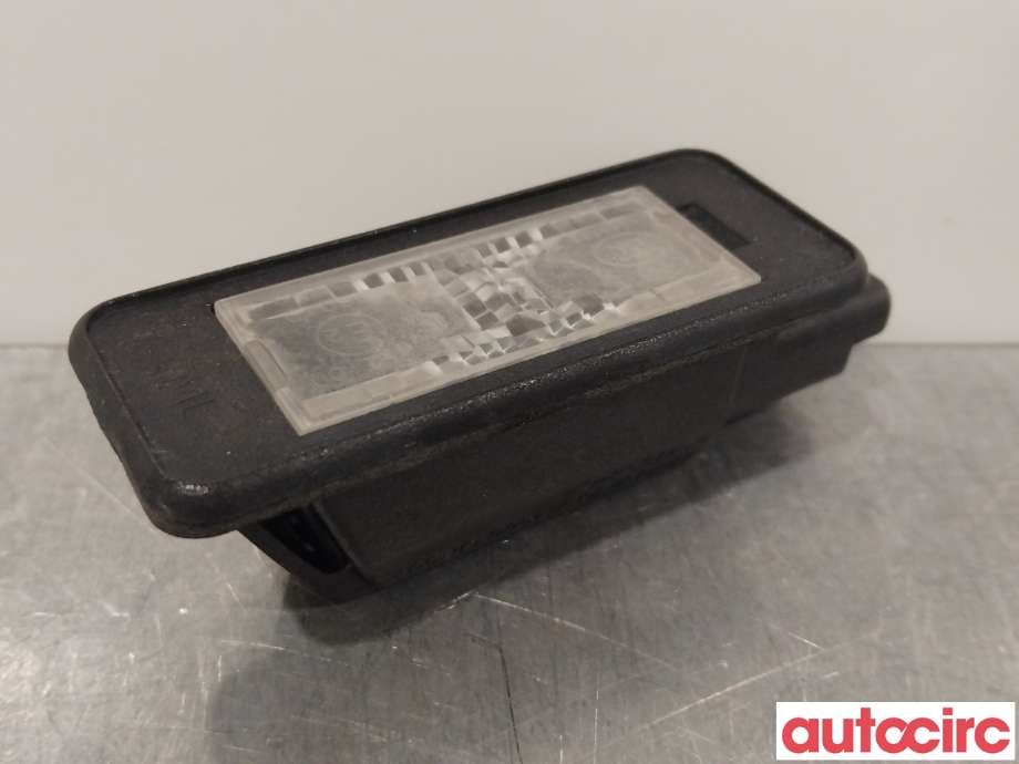 Skiltlys til Peugeot 308 2013-2021 (Type II)  (PEUGEOT|6340G3|9682403680)