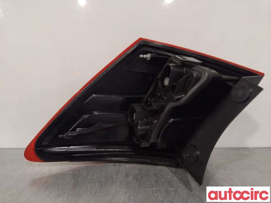 Baklykt venstre til Nissan Qashqai 2010-2014 (Type I, Fase 2)  (NISSAN|26555BR00B)