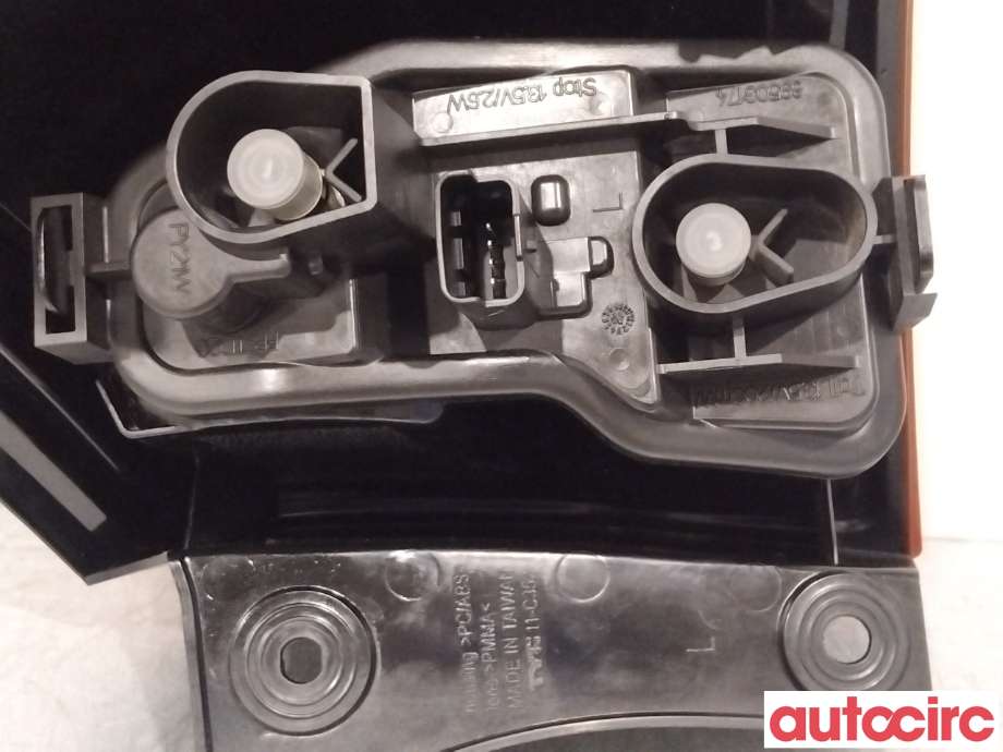 Baklykt venstre til Nissan Qashqai 2010-2014 (Type I, Fase 2)  (NISSAN|26555BR00B)