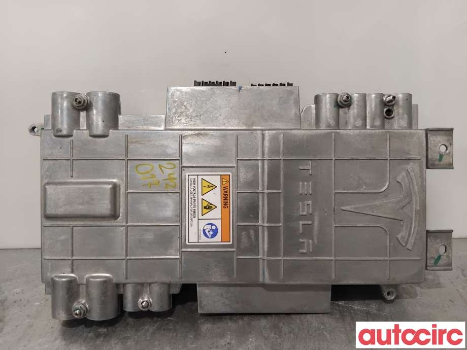 Diverse deler til Tesla Model S, 2013-2016 (Fase 1)  (TESLA|1021154-00-E)