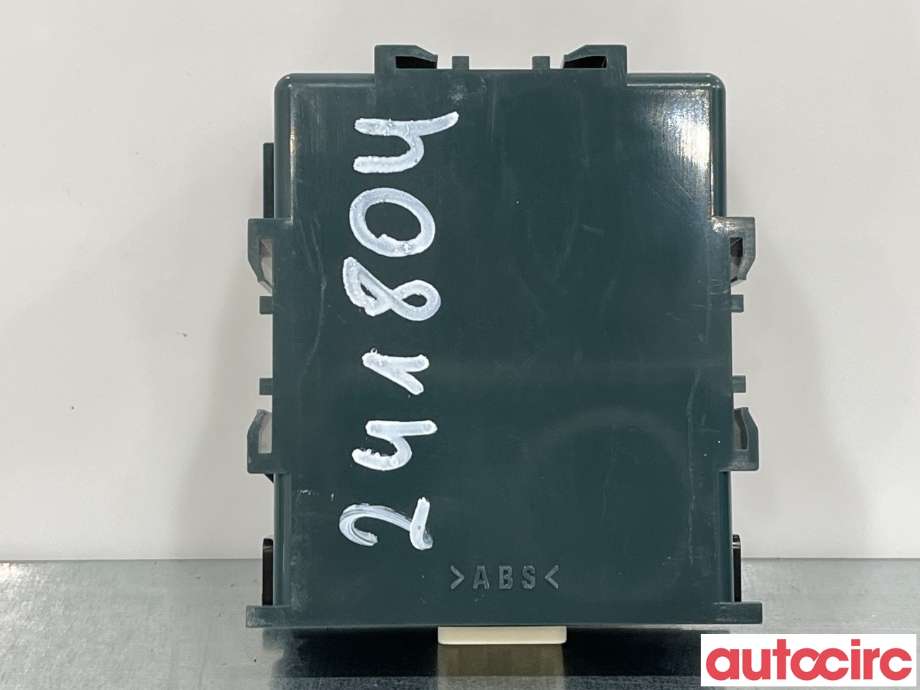 Styreenhet diverse til Toyota Corolla 2019-->>  (TOYOTA|8657216061|166900-3970|86572-16061)