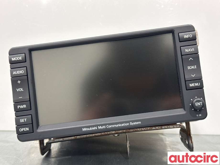 Bilstereo navigasjon til Mitsubishi Outlander, 2007-2010 (Type II, Fase 1)  (MITSUBISHI|8750A143)