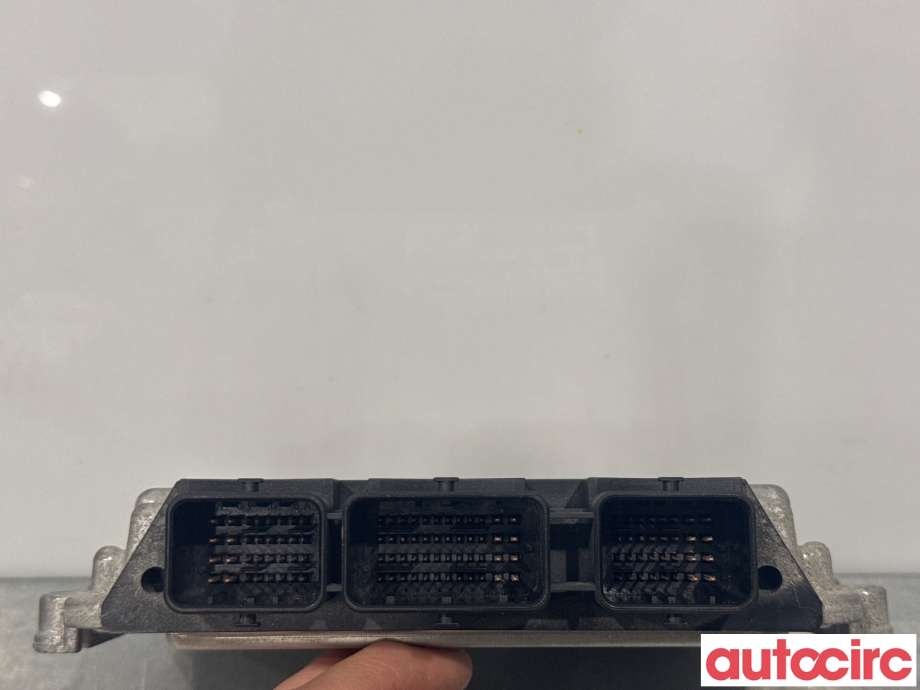 Styreenhet motor til Peugeot 5008 2010-2017 (Type I)  (PEUGEOT|1943SX|0281013334|9666986680)