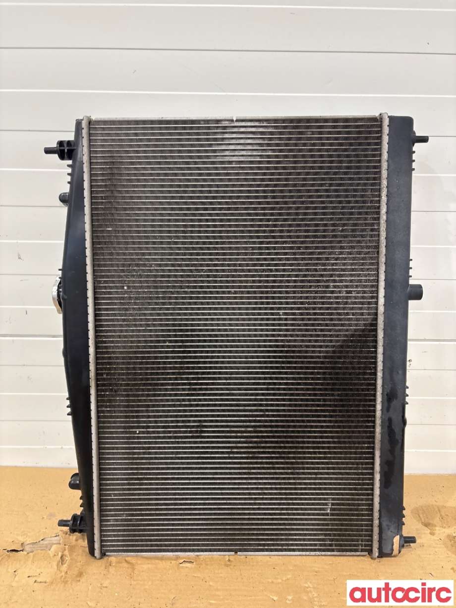 Radiator (automat gir) til Nissan Juke 2010-2014 (Fase 1) (NISSAN|21410BA60A|)