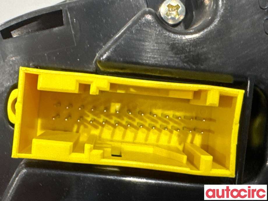 Instrumentpanel til Peugeot 5008 2010-2017 (Type I)  (PEUGEOT|6103Y4|69189-270U|9805170680)