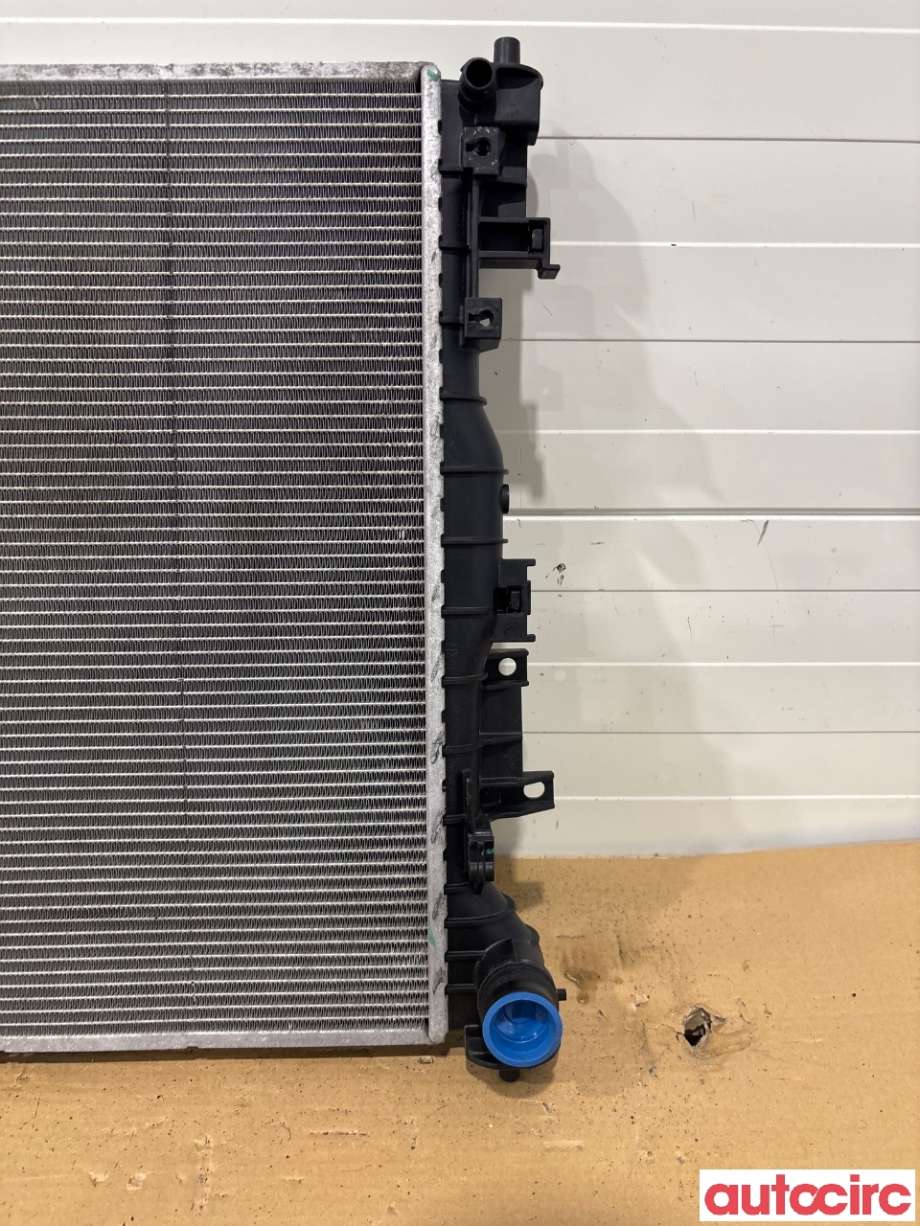 Radiator (automat gir) til Hyundai Tucson 2021-->> (HYUNDAI|25310N7030|)