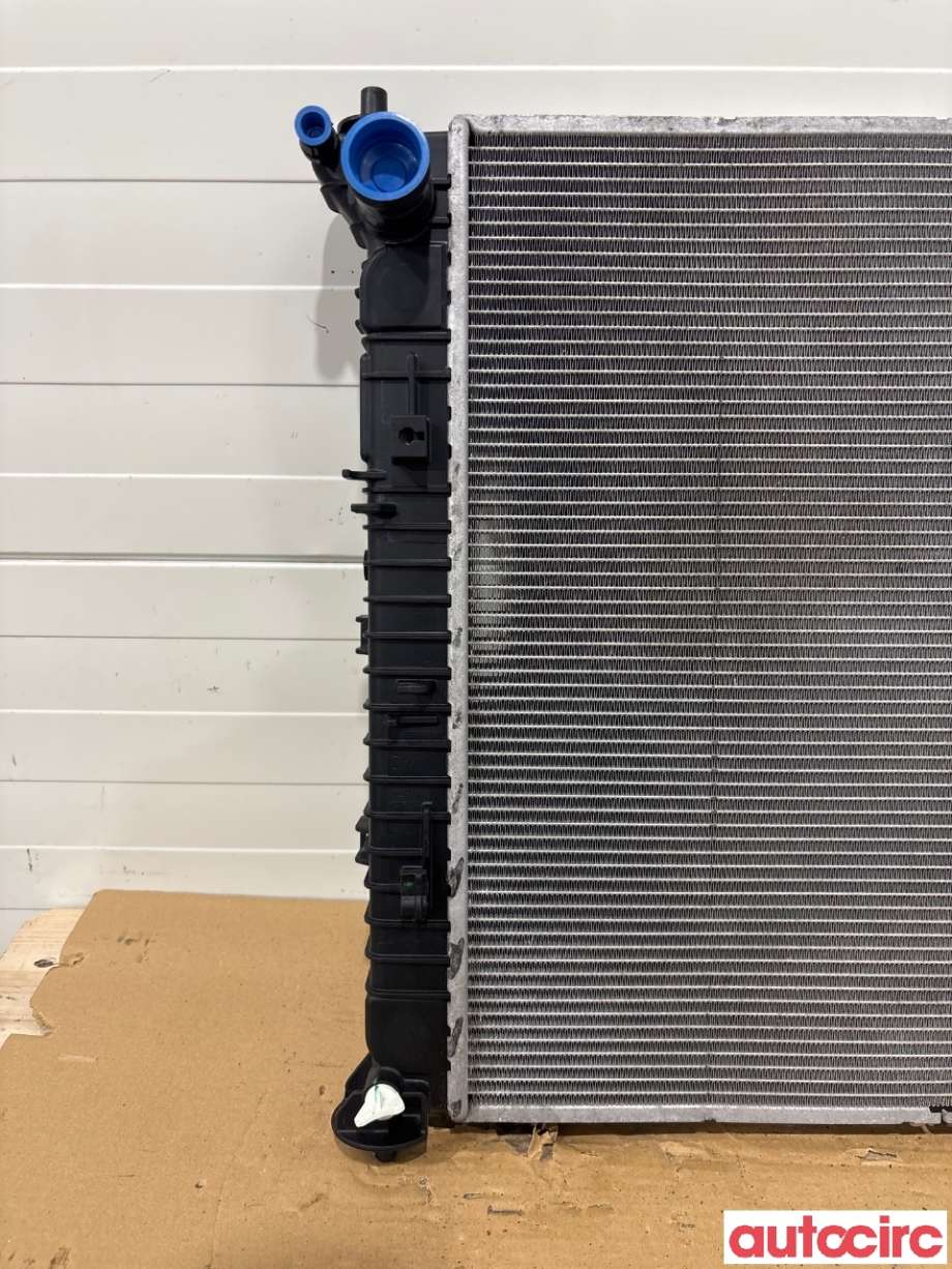Radiator (automat gir) til Hyundai Tucson 2021-->> (HYUNDAI|25310N7030|)
