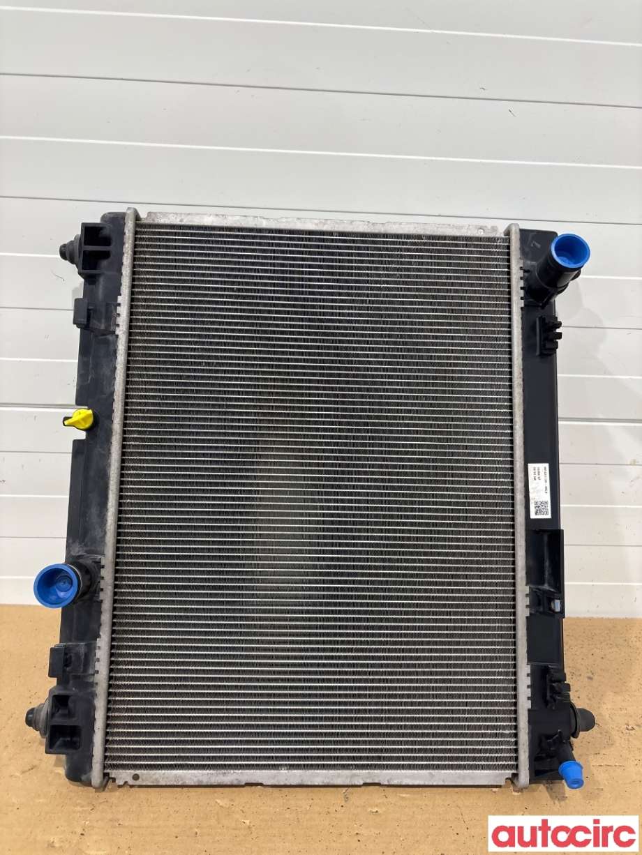 Radiator (manuell gir) til Toyota Yaris 2012-2014 (Type III, Fase 1)  (TOYOTA|164000N050|)