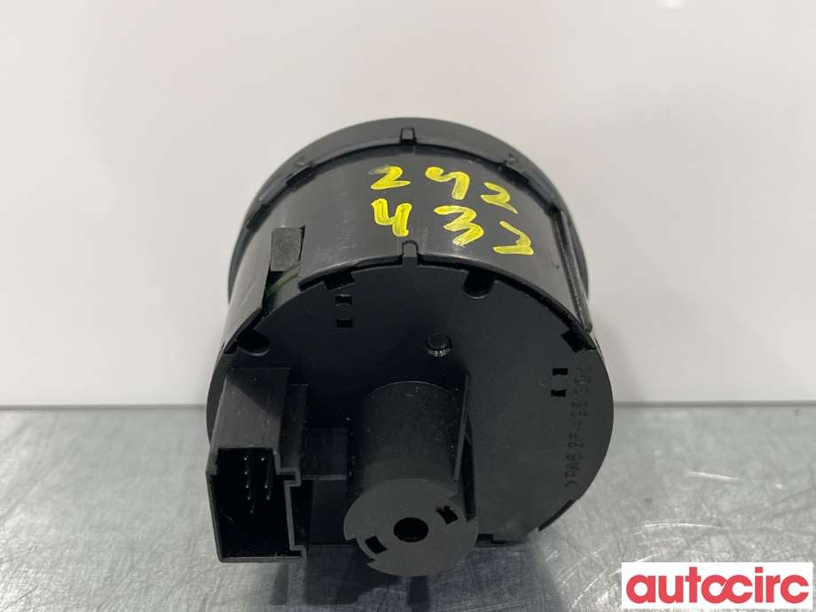 Bryter lys til VW Caddy 2010-2015 (Type III, Fase 2) (VOLKSWAGEN|1K0941431BB)
