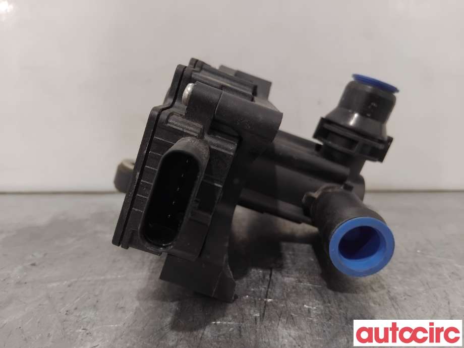 Diverse deler til Volvo XC90 2015-2025 (Type II) (VOLVO|32471082||32317024)