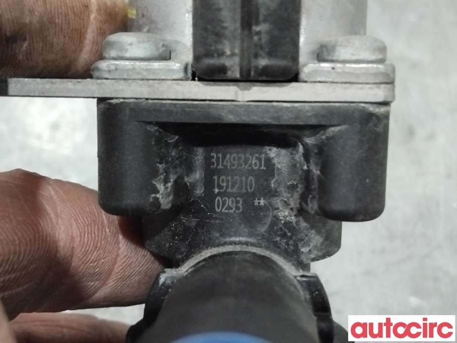 Diverse deler til Volvo XC90 2015-2025 (Type II) (VOLVO|31493261|)