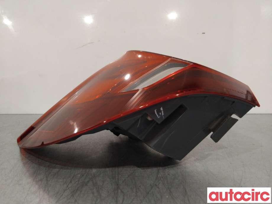 Baklykt venstre til BMW X5 2013-2018 (F15) (F15) (BMW|63217470885|10018610|7290099-09)