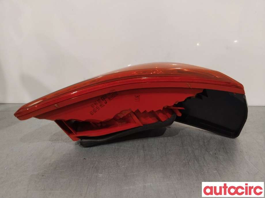 Baklykt venstre indre til Peugeot 3008 2009-2016 (Type I) (PEUGEOT|6350HE)