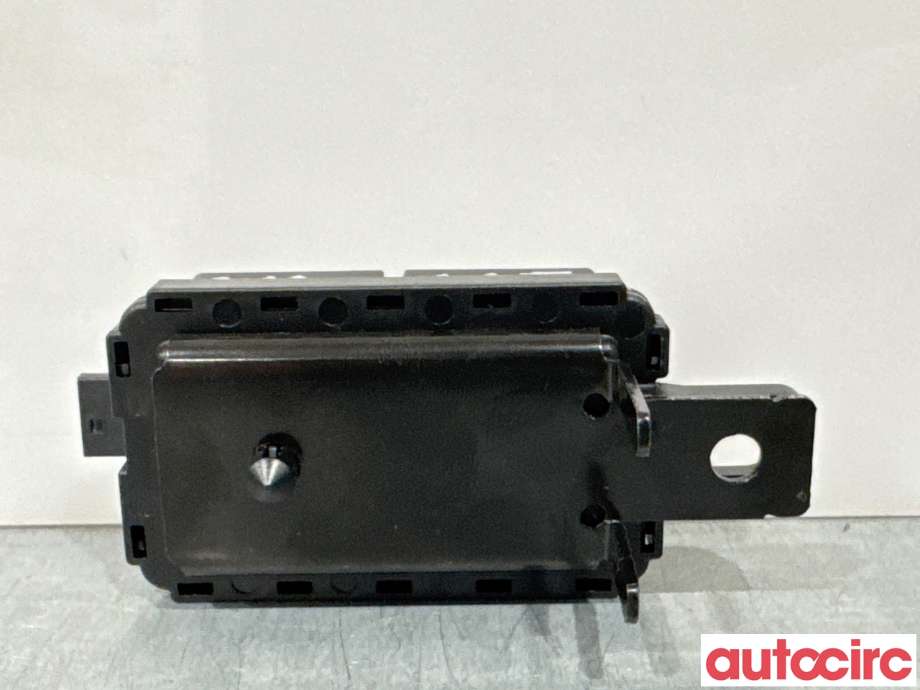 Styreenhet diverse til BMW X5 2013-2018 (F15) (F15) (BMW|61357928663|A2C90360200|9319081)