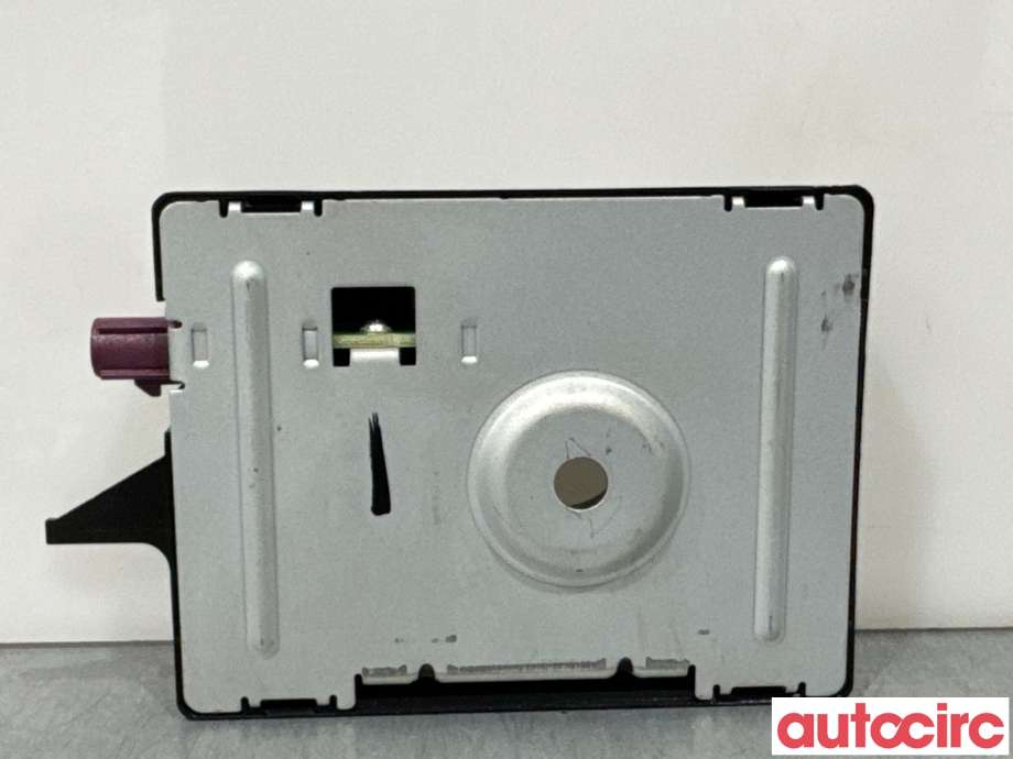 Antenne forsterker til BMW X5 2013-2018 (F15) (F15) (BMW|65209325735||BU923091104)