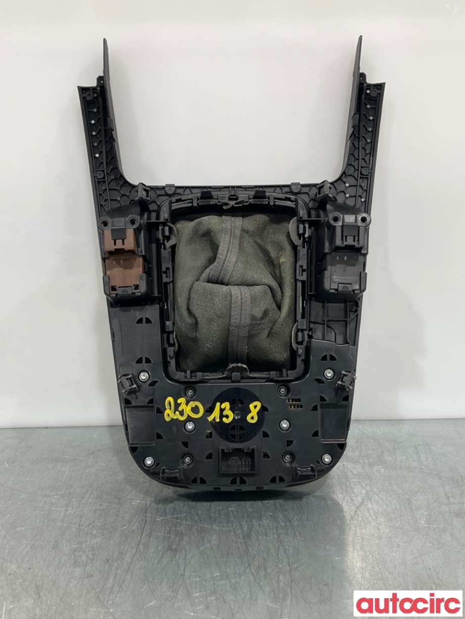 Girstang manuell til Audi A4 2007-2014 (Type IV) (B8) (B8) (AUDI|8T0919609F|)