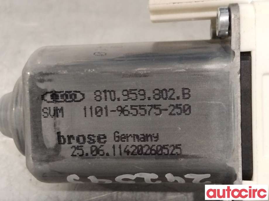 Ruteheis høyre foran til Audi A5 2007-2016 (Type I) (AUDI|8T0959802B|)