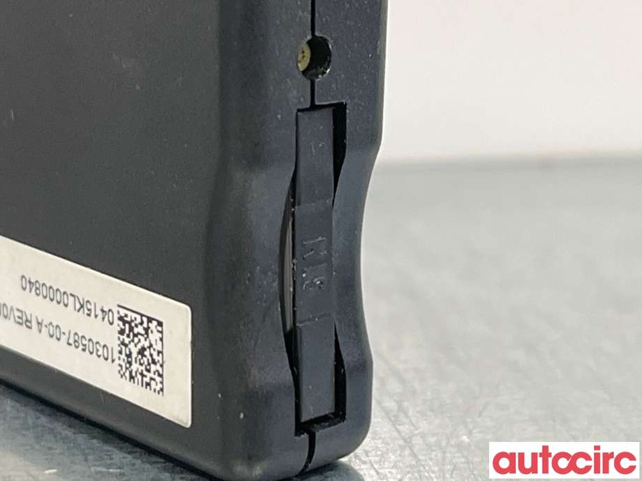 Bilstereo diverse til Tesla Model S 2016-2021 (Fase 2) (TESLA|1032972-00-A|T16A0085093)