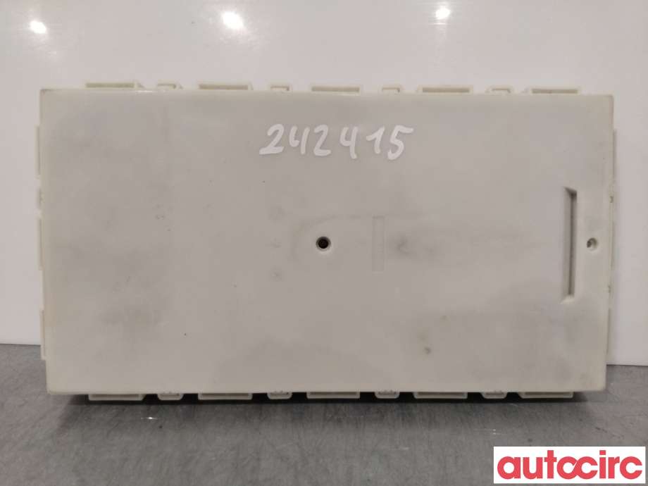 Sikringsboks til BMW X5 2013-2018 (F15) (F15) (BMW|61355B5D695|116RI-001097|61359344893)