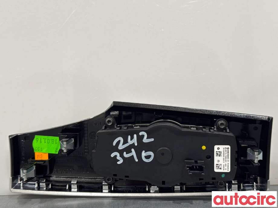 Bryter lys til BMW X3 2010-2017 (F25) (F25) (BMW|61316803965|34737202-01|6803965)
