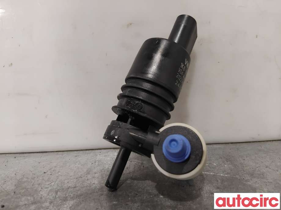 Spylerpumpe foran til Porsche Cayenne 2010-2017 (92A) (92A) (PORSCHE|95562817201||1K6955651)