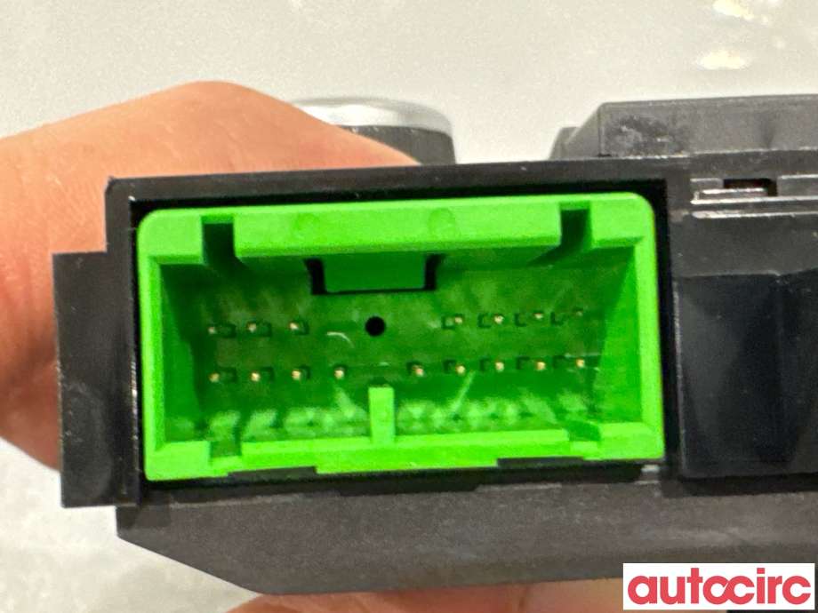 Varmeapparat betjening til Volvo V70 2007-2013 (Type III, Fase 1)  (VOLVO|30782904|)