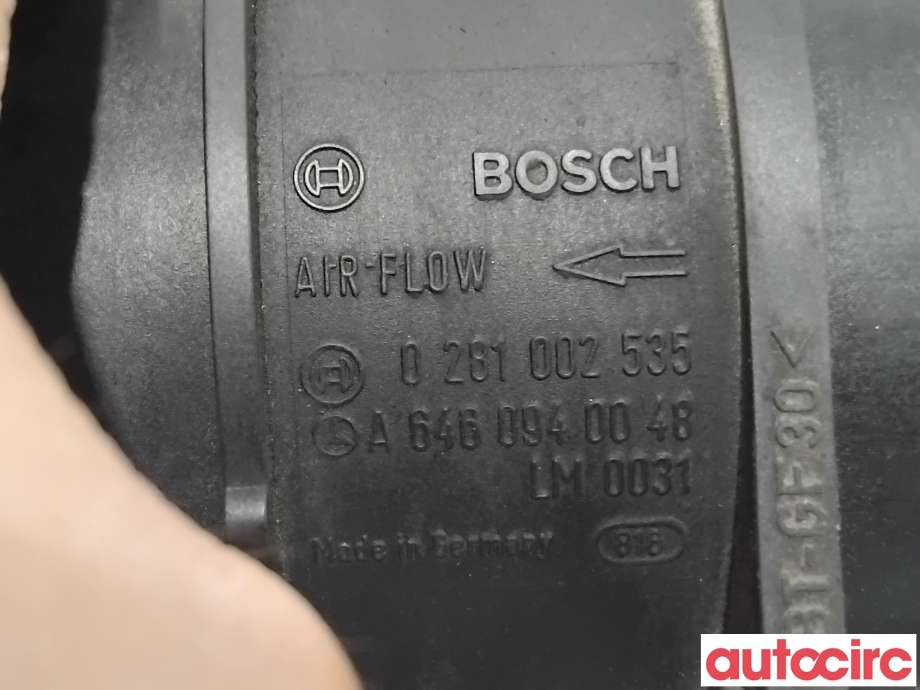 Luftmengde/luftmassemåler til Mercedes C-Klasse 2000-2004 (Fase 1) (W203) (W203) (MERCEDES|A6460940048|0281002535)