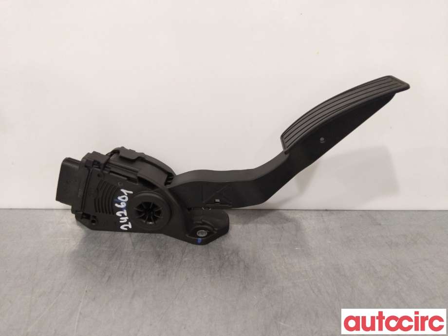 Pedal gass til Suzuki SX4 S-CROSS 2013-->> (Type II) (SUZUKI|49400-68L51|49400-68L51-000)