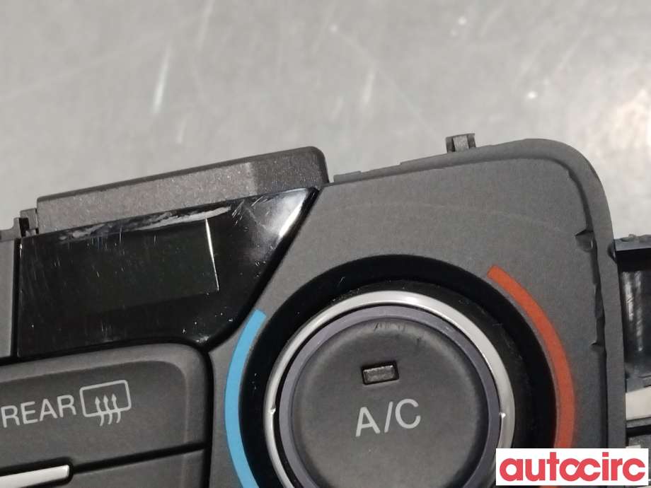 Varmeapparat betjening til Ford Transit Connect 2018-->> Type II, Fase 2  (FORD|2595986||KT1T-18C612-CAD)