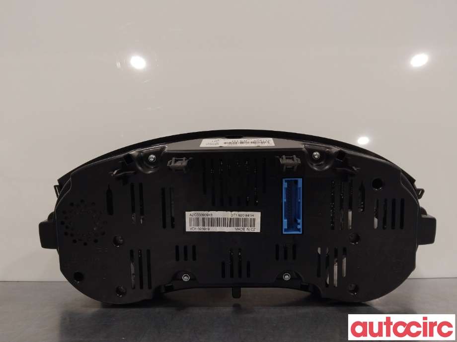 Instrumentpanel til Škoda Superb 2008-2015 (Type II)  (SKODA|3T1920841H)