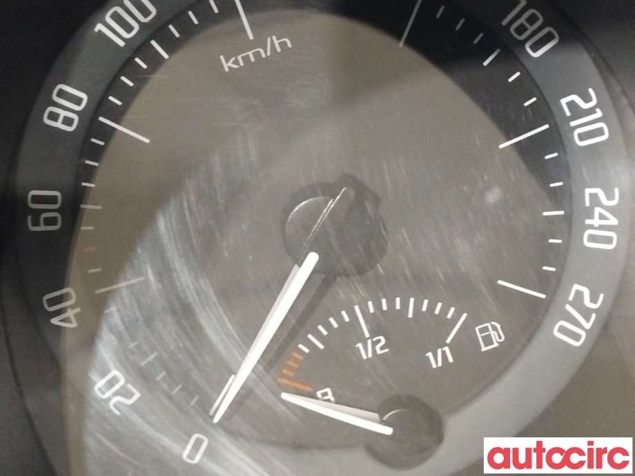 Instrumentpanel til Škoda Superb 2008-2015 (Type II)  (SKODA|3T1920841H)