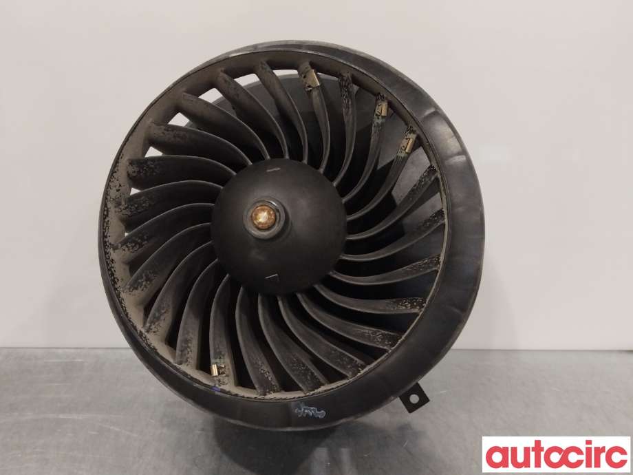 Varmeapparat motor til Mercedes C-Klasse, 2018-2021 (Fase 2) (W205) (W205) (MERCEDES|A0999062003)