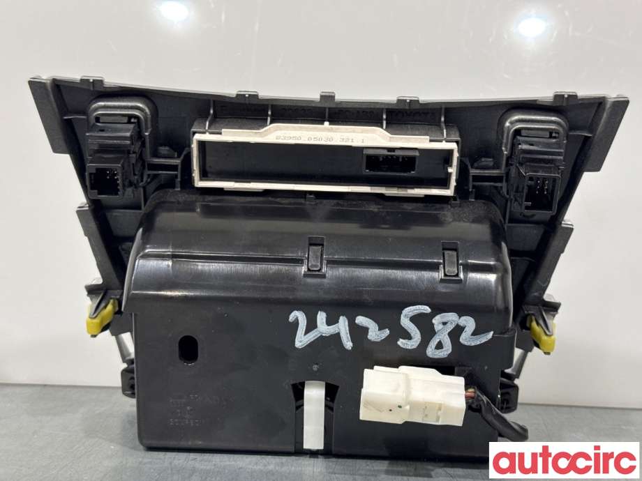 Innredning pakke til Toyota Avensis 2009-2015 (Type III, Fase 1)  (TOYOTA|5542205091||83950050303211)