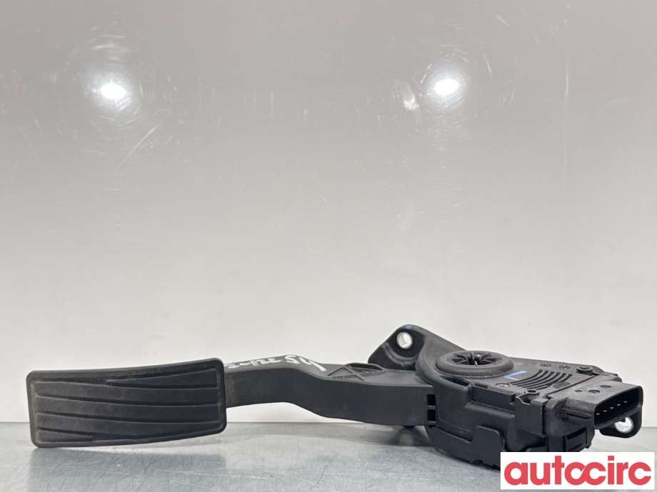 Pedal gass til Suzuki Vitara 2015-->> (Type IV)  (SUZUKI|49400-68L51|6PV009074-09)