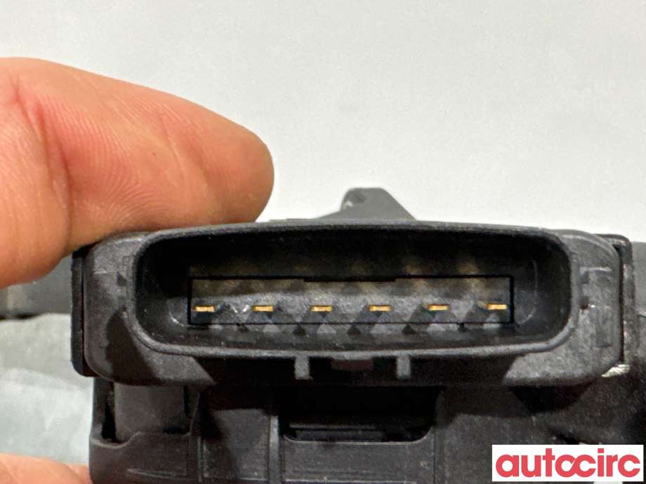 Pedal gass til Suzuki Vitara 2015-->> (Type IV)  (SUZUKI|49400-68L51|6PV009074-09)