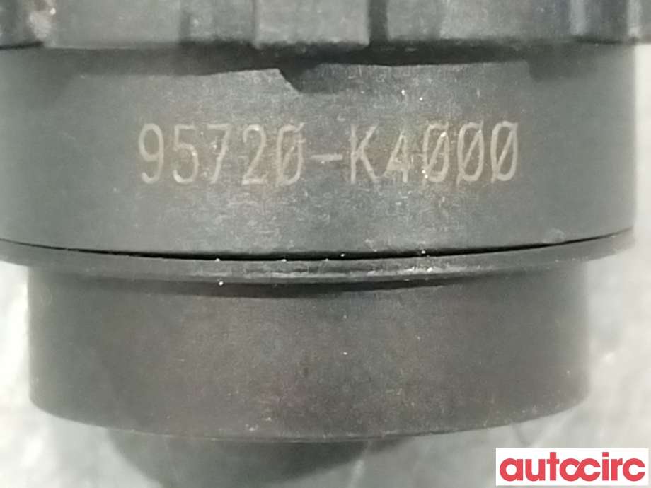 Parkeringssensor bak til Hyundai Kona 2017-2021 (Type I, Fase 1)  (HYUNDAI|95720J9000CA|95720K4000)