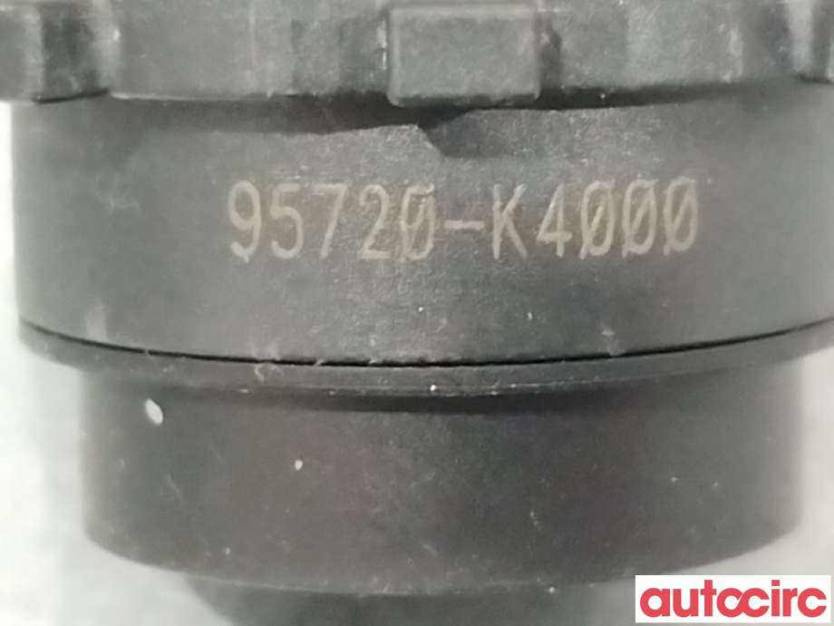 Parkeringssensor bak til Hyundai Kona 2017-2021 (Type I, Fase 1)  (HYUNDAI|95720J9000CA|95720K4000)