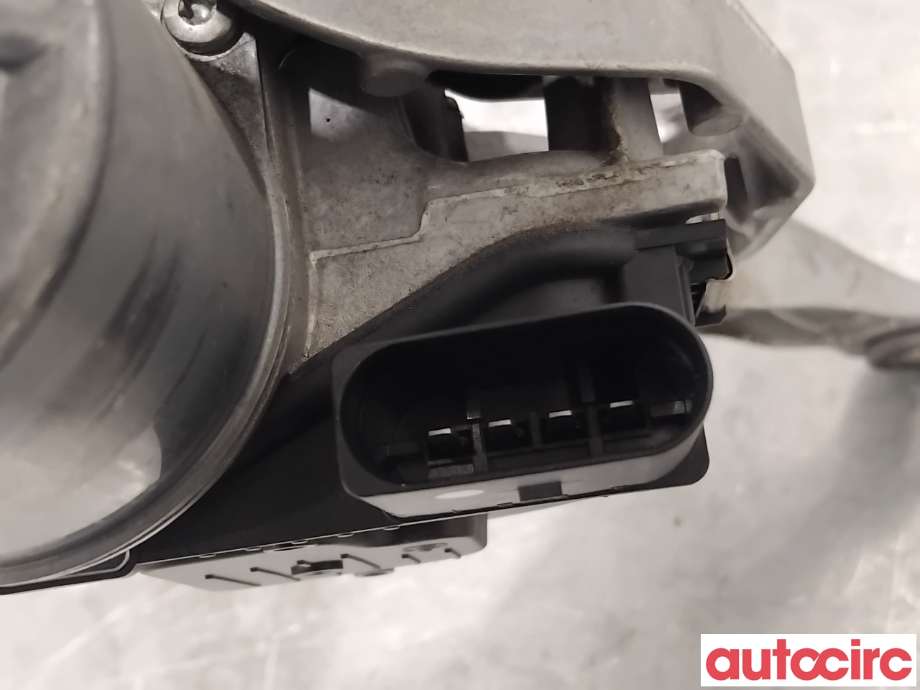 Viskermotor frontrute til Mercedes E-Klasse 2016-2023 (W213) (W213) (MERCEDES|A2138200540|1397225001)